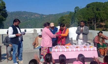 भारतीय जनता पार्टी के पूर्व संगठन मंत्री कैलाश पन्त ने किया आशा बहनों का सम्मान