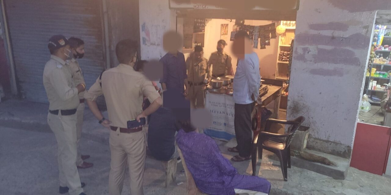 अल्मोड़ा पुलिस”इवनिंग स्टाँर्म’’अभियान के अंतर्गत अल्मोड़ा जनपद पुलिस ने की 92 लोगों के विरुद्ध कार्यवाही, 02 वाहन सीज