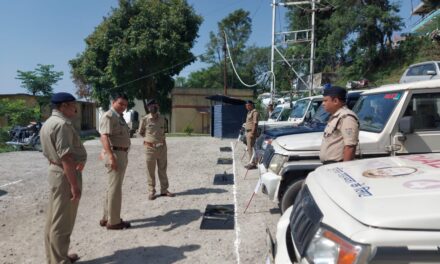 एसएसपी अल्मोड़ा ने किया पुलिस लाईन अल्मोड़ा की परिवहन शाखा का निरीक्षण, दिये आवश्यक निर्देश