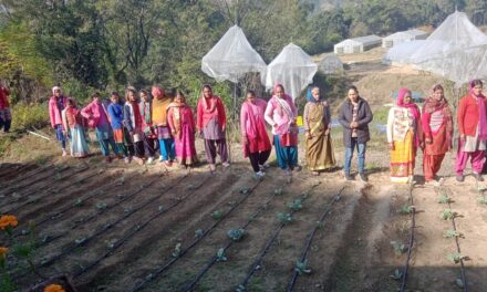 महिला कृषकों ने जानी ड्रिप सिंचाई तकनीक, वीपीकेएएस संस्थान में महिलाओं ने किया भ्रमण