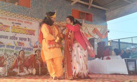 महिला कल्याण संस्था अल्मोड़ा ने किया महिला होलिकात्सव का आयोजित, महिला टीमों ने होली गायन, नृत्य, प्रहसन और स्वांग की शानदार प्रस्तुति