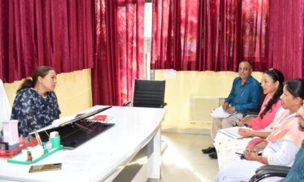 महिला कल्याण मंत्री रेखा आर्या ने ली विभागीय अधिकारियों के साथ बैठक,बैठक में महत्वपूर्ण विषयों पर हुई चर्चा, दिये दिशा निर्देश