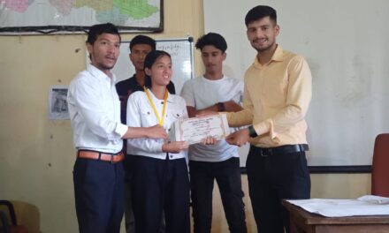 आर्यन छात्र संगठन ने हिंदी दिवस पर कराई निबंध प्रतियोगिता