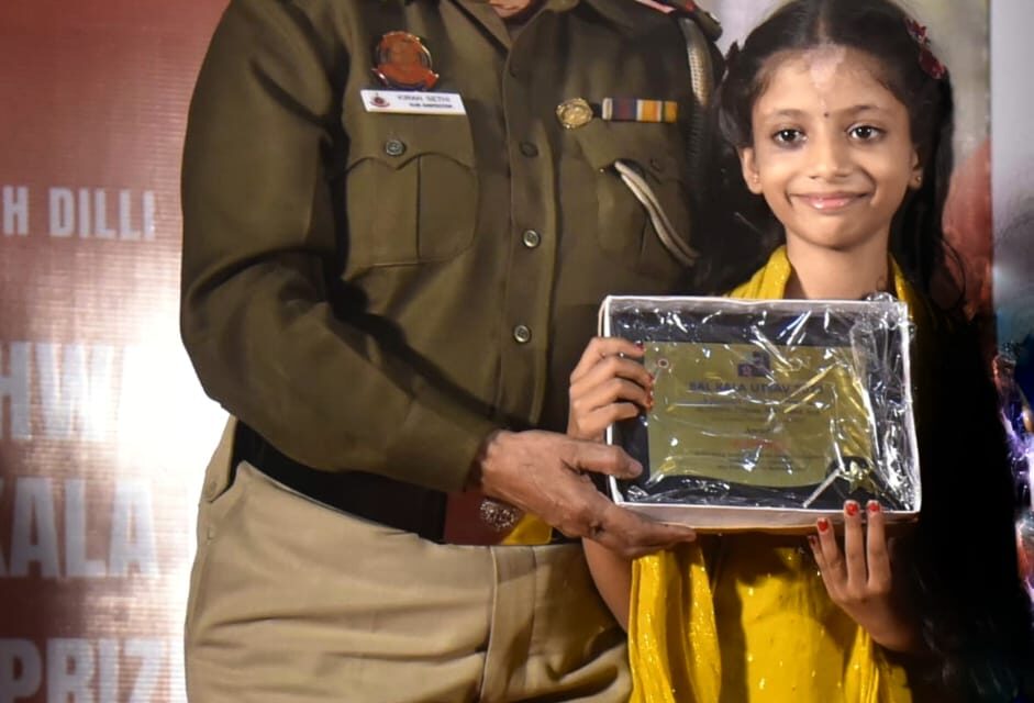 स्वस्तिका जोशी ने दिल्ली में हुए बाल कला उत्सव 2023 में भरतनाट्यम नृत्य में प्रथम स्थान प्राप्त कर बढ़ाया उत्तराखंड का नाम