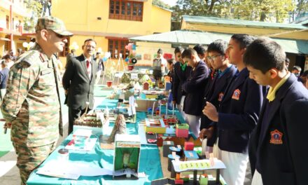 आर्मी पब्लिक स्कूल अल्मोड़ा में टेक्नो क्राफ्ट प्रदर्शनी का आयोजन