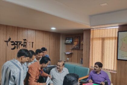 Discussion was held with the District Magistrate regarding the demand for health camp in Shailguth and the problems of the Gram Sabha